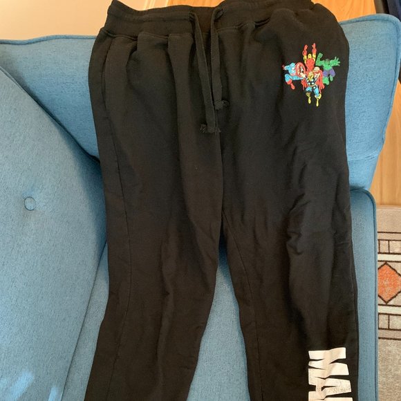 Women's Marvel Graphic Jogger Pants - Picture 1 of 7